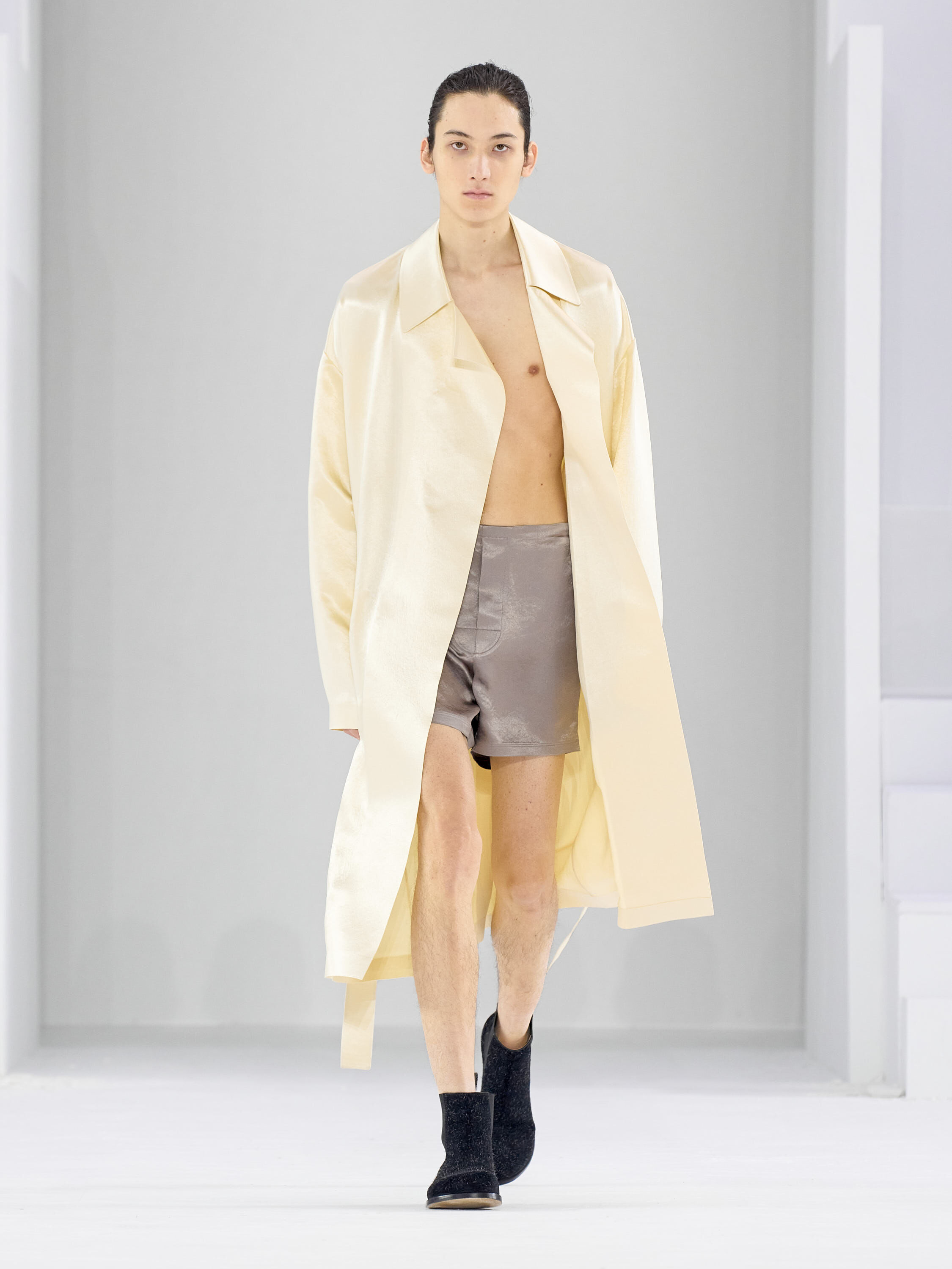 Runway · Fall-Winter 2023 men's collection · LOEWE